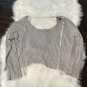 Women’s semi-open back sweater - size S